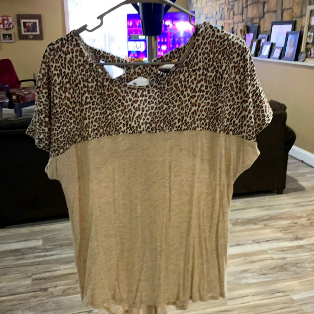 Short sleeve blouse